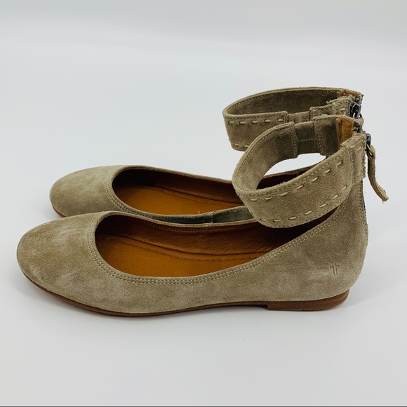 Frye Shoes - Frye NWT Carson Ash Suede Leather Tan/Cream Ankle Strap Ballet Flats, Size 8.5